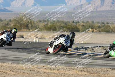 media/Dec-07-2025-CVMA (Sun) [[3e7d2de5dc]]/Race 18-Formula Twins-Formula 40 UL/